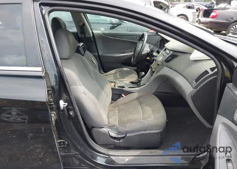 2013 Hyundai Sonata Gls z USA, uszkodzony, nr VIN 5NPEB4AC0DH584781